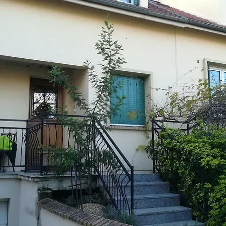 D'hôte Dans Maison Pleine De Vie Paris